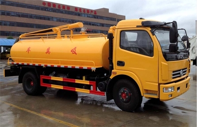 黑龙江佳木斯蓝牌吸粪车多少钱一辆