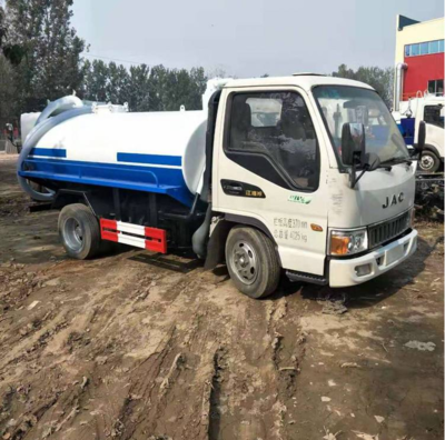 5吨养殖厂吸粪车 化粪池清理转运吸粪车