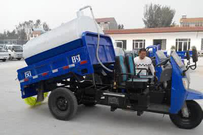 鲁品环卫三轮吸粪车