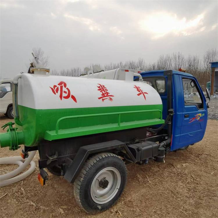 福建农用机动三轮吸粪车小型粪便处理车年限久