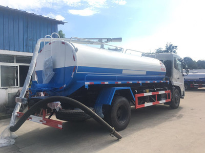 唐山程力威牌吸粪车