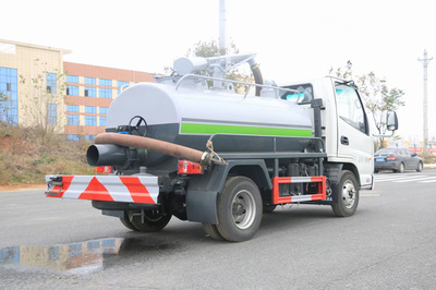 蓝牌吸粪车 功能、应用与发展前景